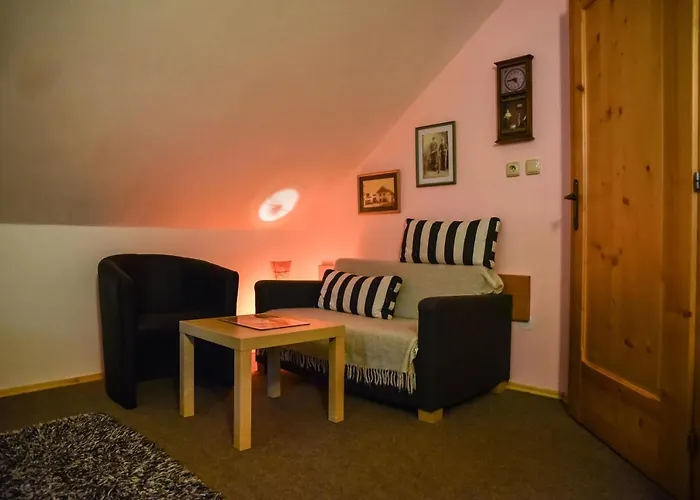 Casa de hóspedes Cas 3*